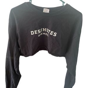 black long sleeve crop top